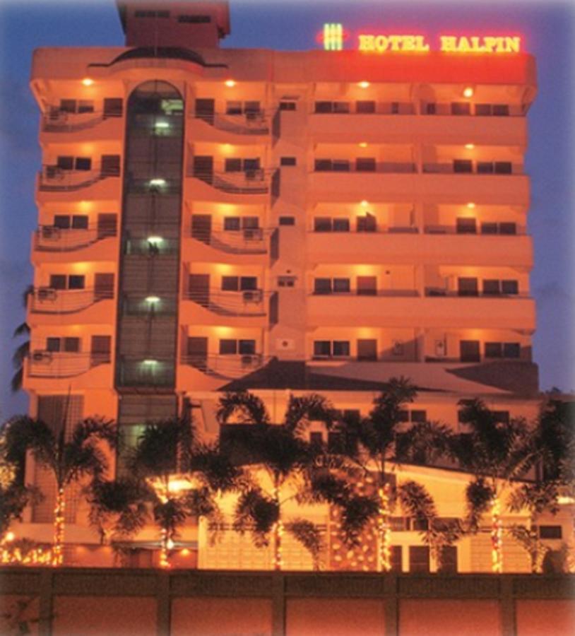 Hotel Halpin Yangon Bagian luar foto