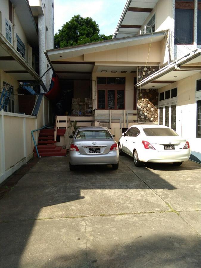 Hotel Halpin Yangon Bagian luar foto