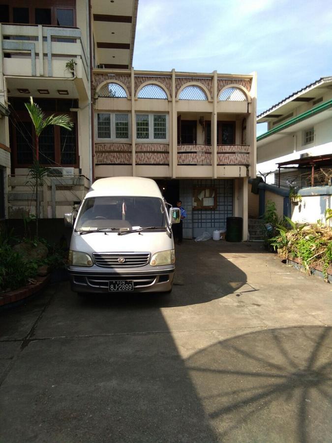 Hotel Halpin Yangon Bagian luar foto